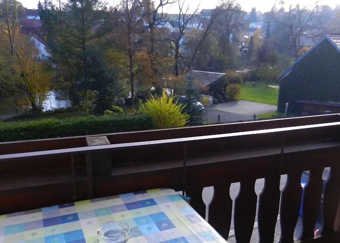 Bei Muenchen In Grafrath 